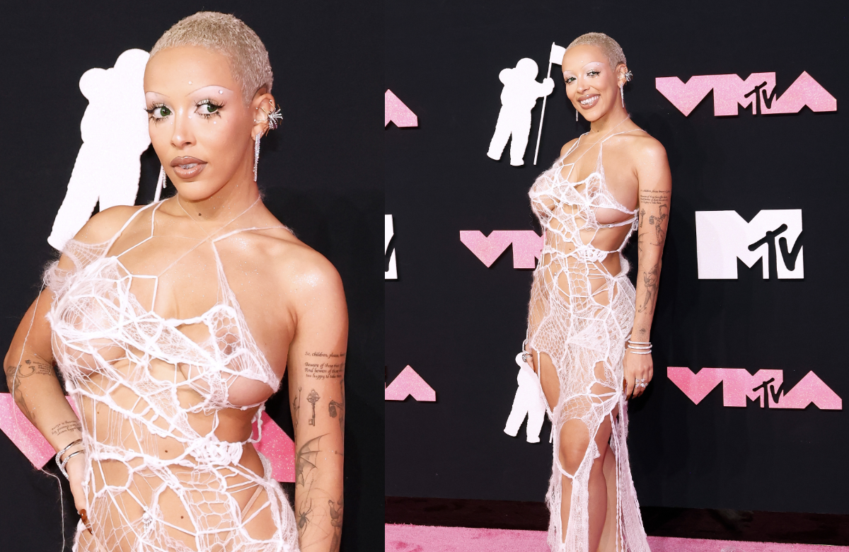 Sängerin Doja Cat mit Busenblitzer bei den MTV VMAs