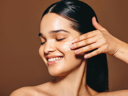 Anti-Aging: Dieses Serum mit Arganöl und Retinol mildert erste Falten