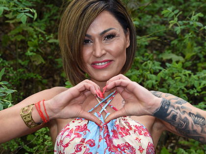 Jasmin Herren: 21 Jahre jünger - Mit ihrem Neuen Philipp Bender nimmt sie an TV-Show teil