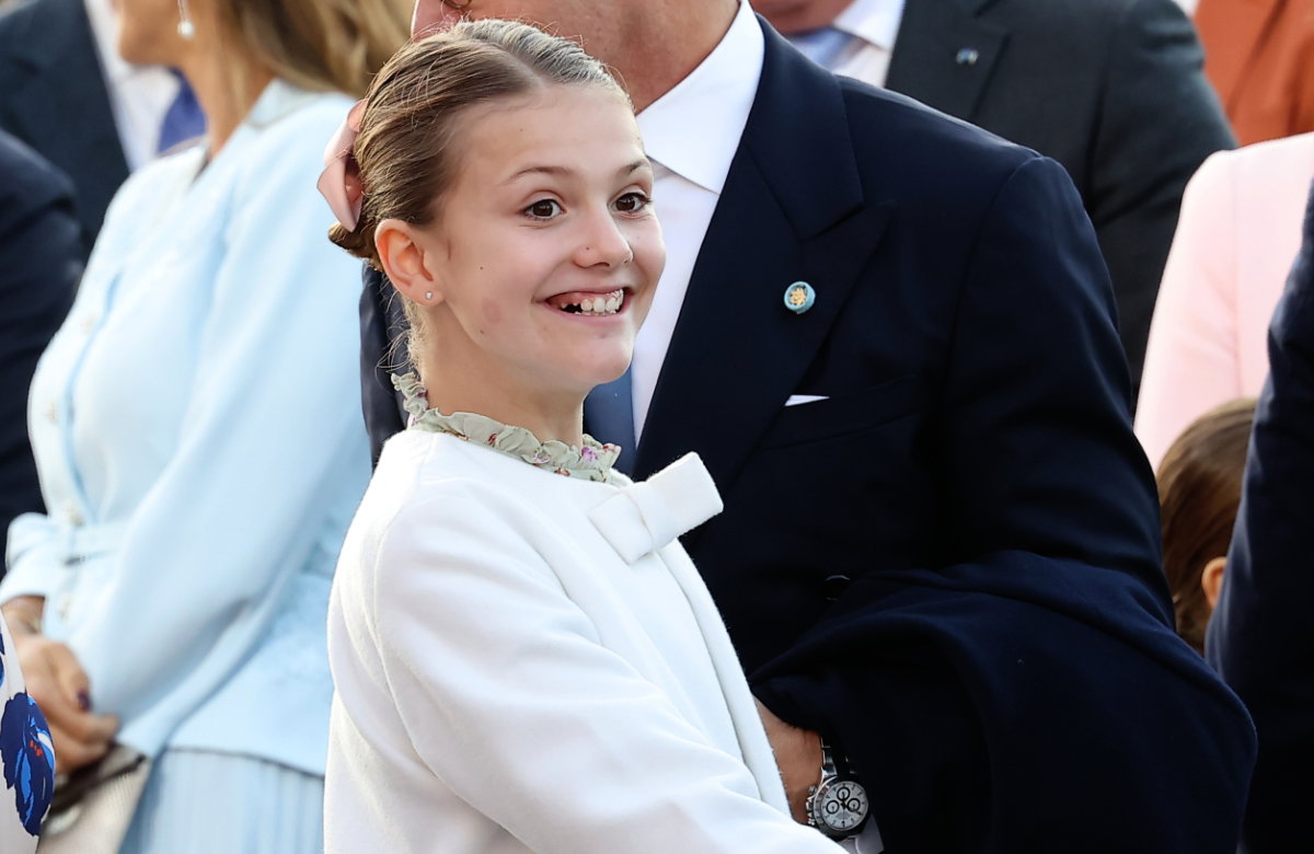 Prinzessin Estelle von Schweden beim Thronjubiläum von König Carl Gustaf.