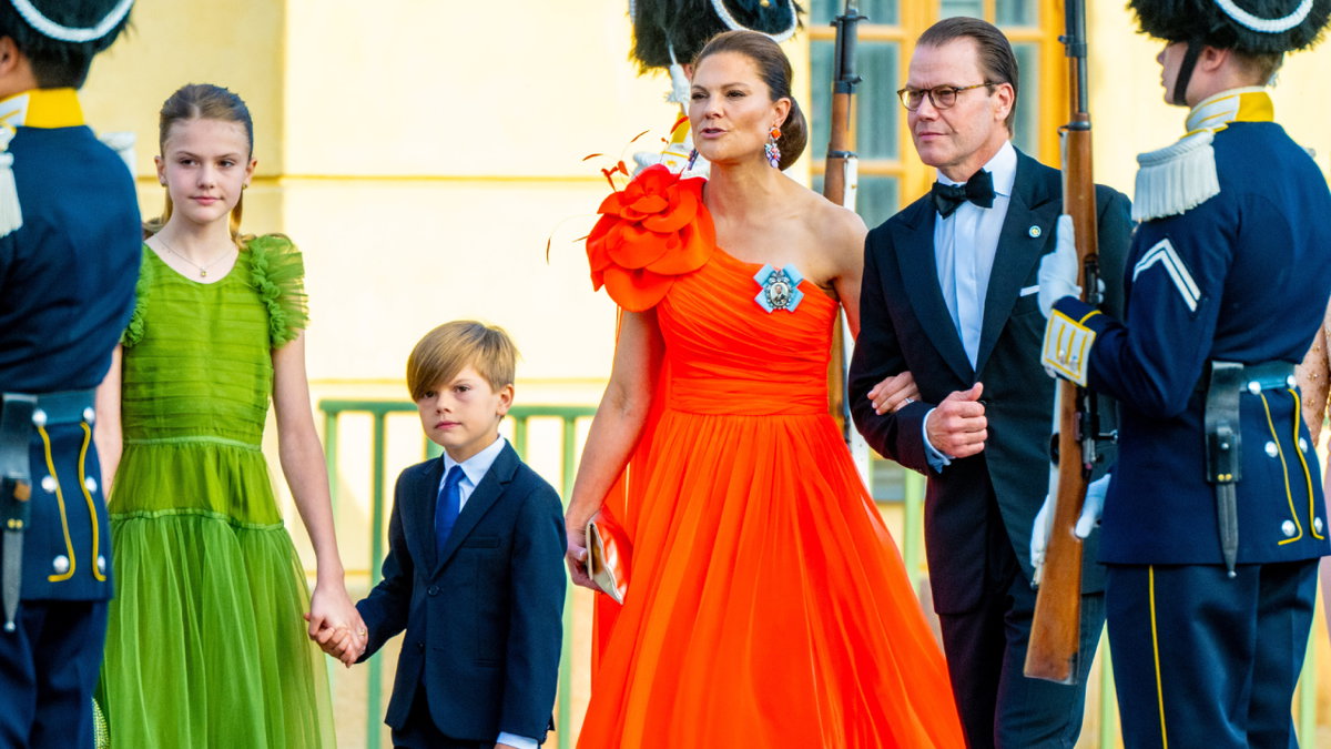 Prinzessin Victoria, Prinz Daniel, Prinzessin Estelle und Prinz Oskar beim 50. Thronjubiläum von König Carl Gustaf