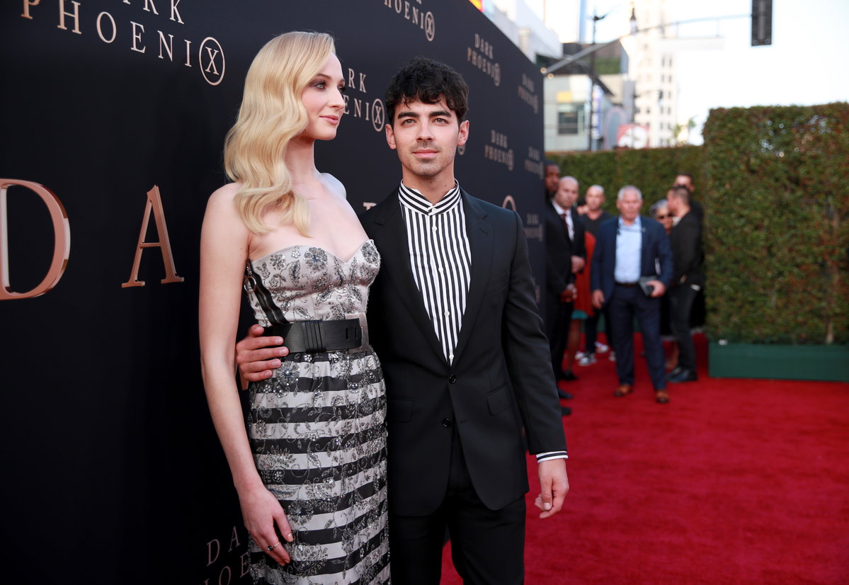 Sophie Turner und Joe Jonas auf dem roten Teppich