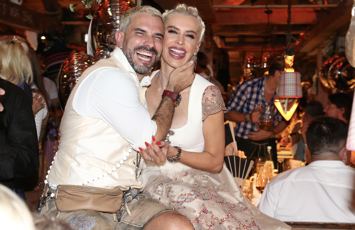 Stars auf dem Münchner Oktoberfest 2023: Marc Terenzi und Verena Kerth happy