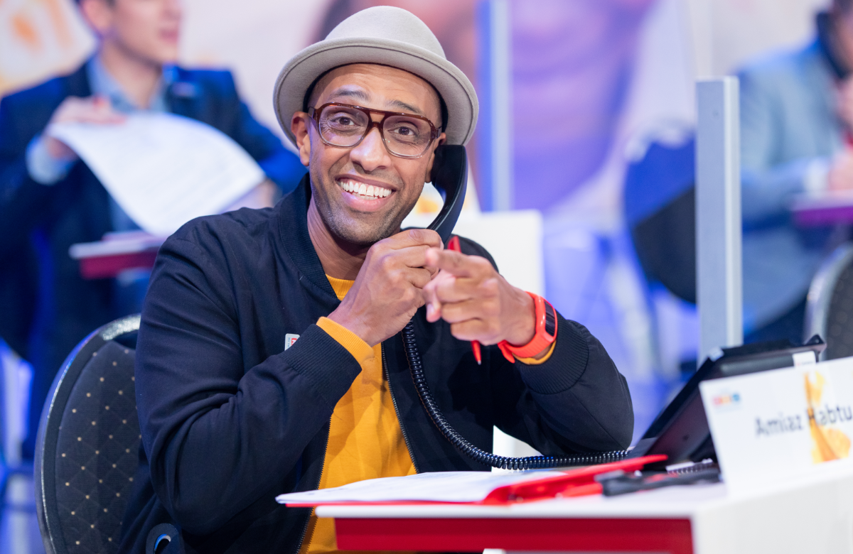 Amiaz Abtu am Telefon beim RTL-Spendenmarathon 2020