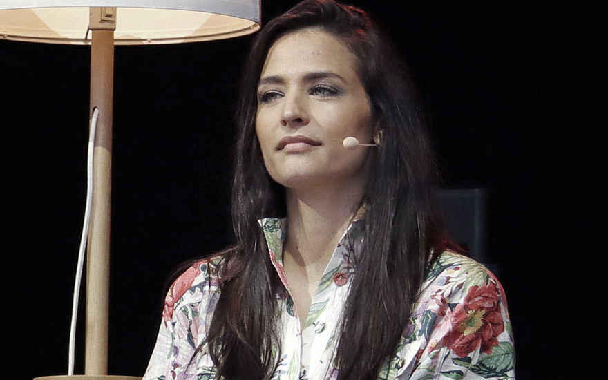 Amira Pocher sieht traurig aus