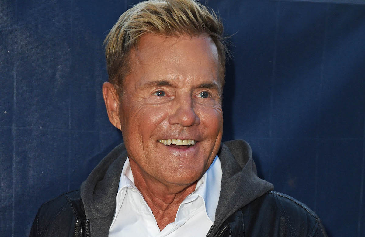 Dieter Bohlen lächelt zur Seite