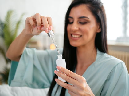 Anti-Aging: Dieses Serum für unter 10 Euro strafft die Haut mit Sofort-Effekt