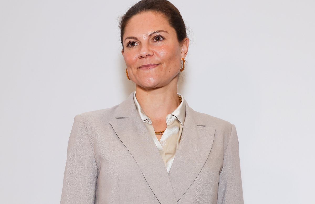 Prinzessin von Victoria von Schweden guckt gequält zur Seite