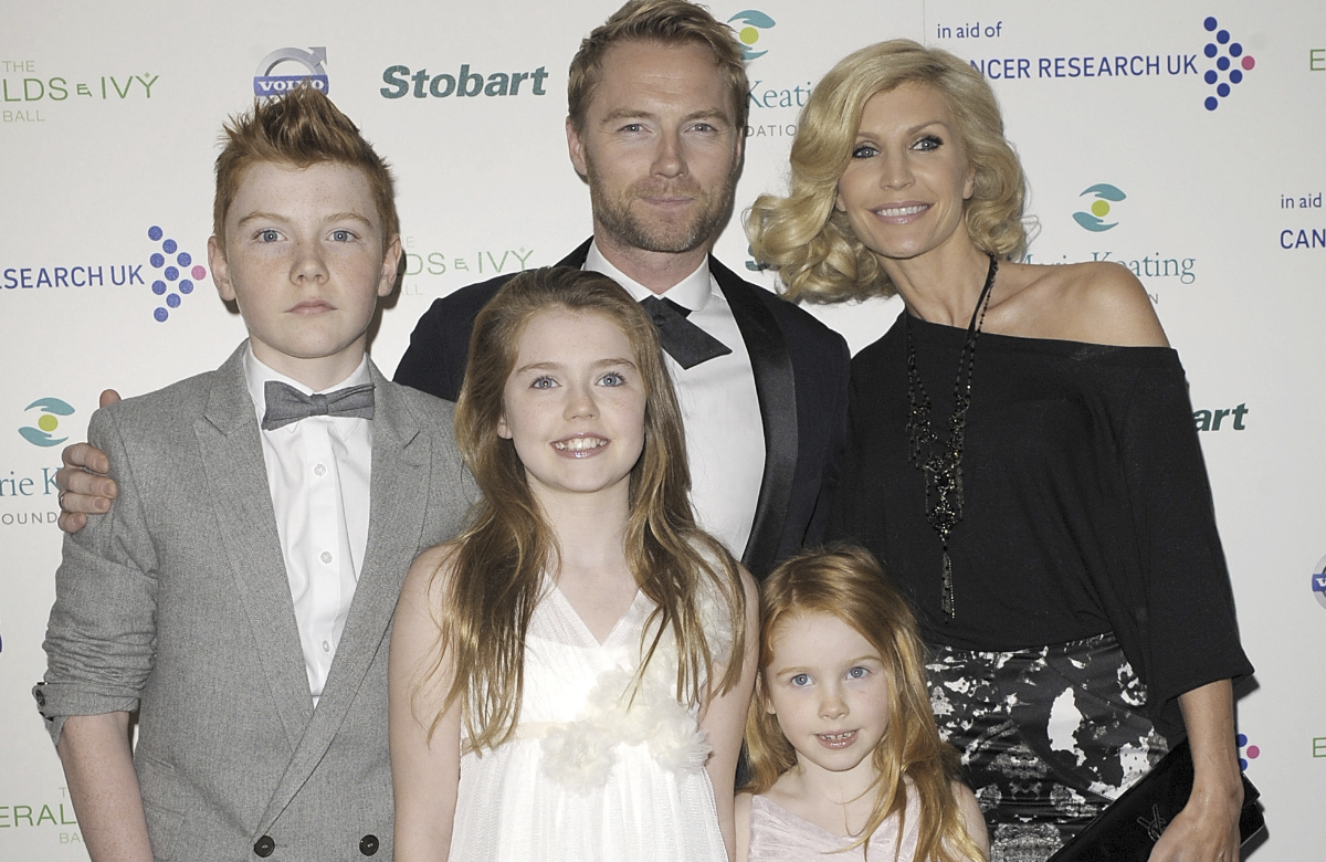 Ronan Keating und Ex-Frau Yvonne Keating mit den drei Kindern Jack, Melissa und Ali