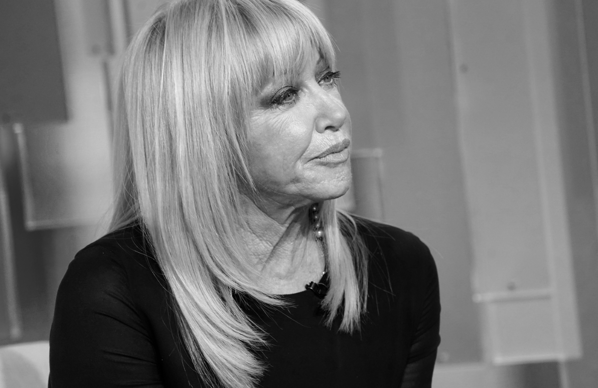 Schwarz-Weiß-Aufnahme von Suzanne Somers