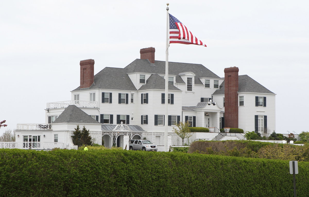 Taylor Swifts Villa in Rhode Island