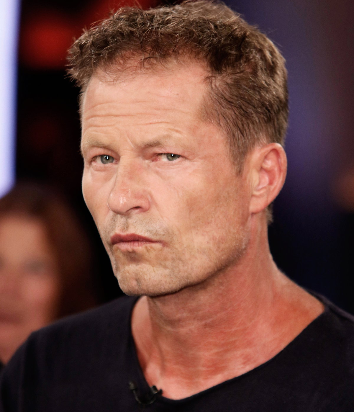 Til Schweiger sieht angespannt aus