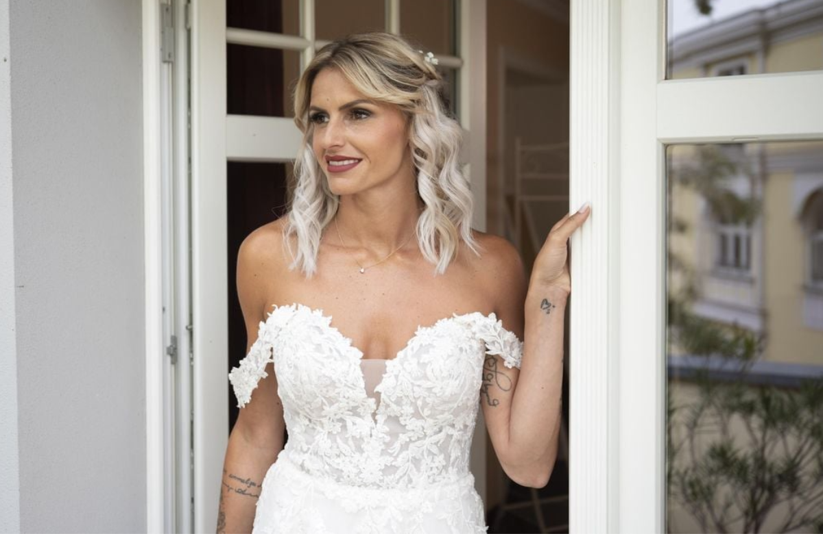 Yasemin, "Hochzeit auf den ersten Blick"-Teilnehmerin 2023, im Brautkleid