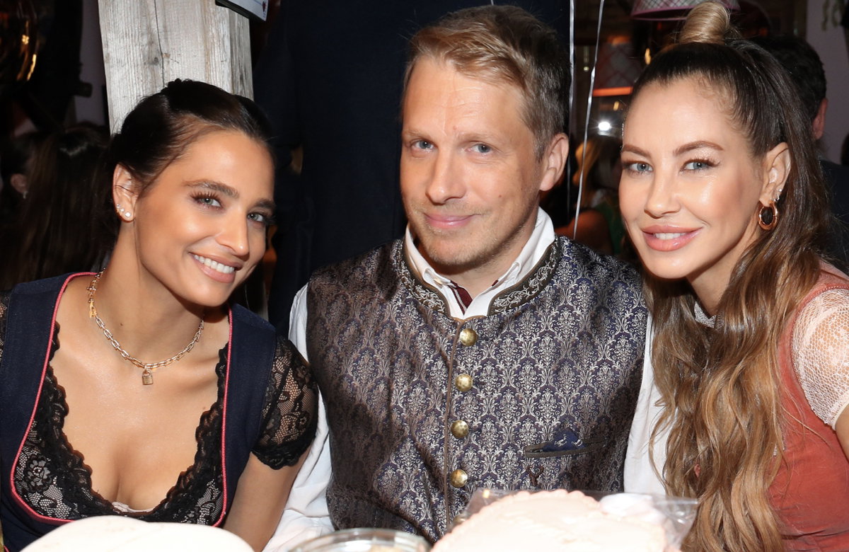 Amira und Oliver Pocher mit Sandy Meyer-Wölden auf dem Oktoberfest, 2022.