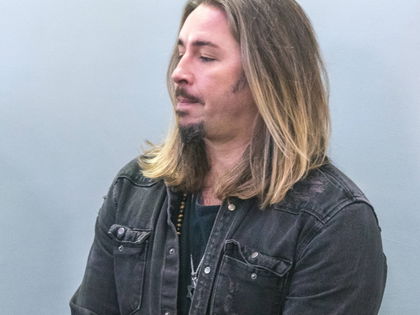 Gil Ofarim: Antisemitismus-Lüge zugegeben - Der Sänger zieht bitteren Schlussstrich