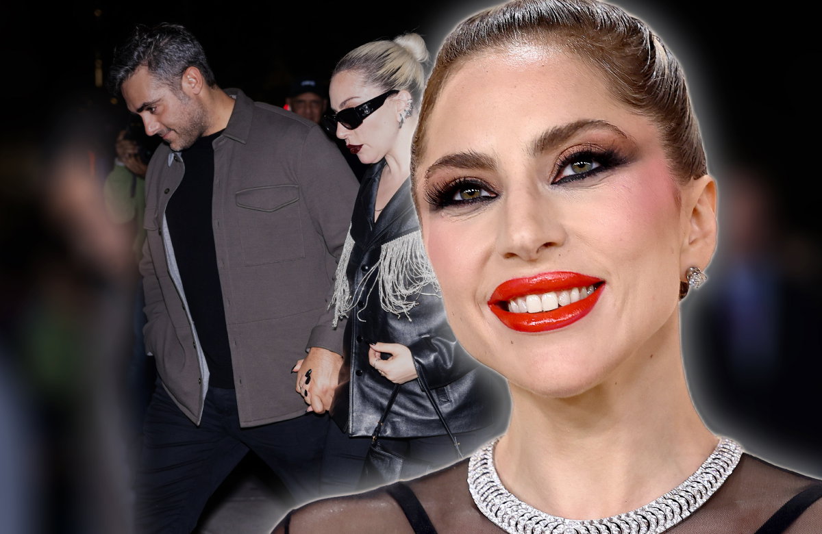 Lady Gaga lächelt, im Hintergrund von ihr und Michael Polansky aus Oktober 2023, auf dem sie Händchen halten