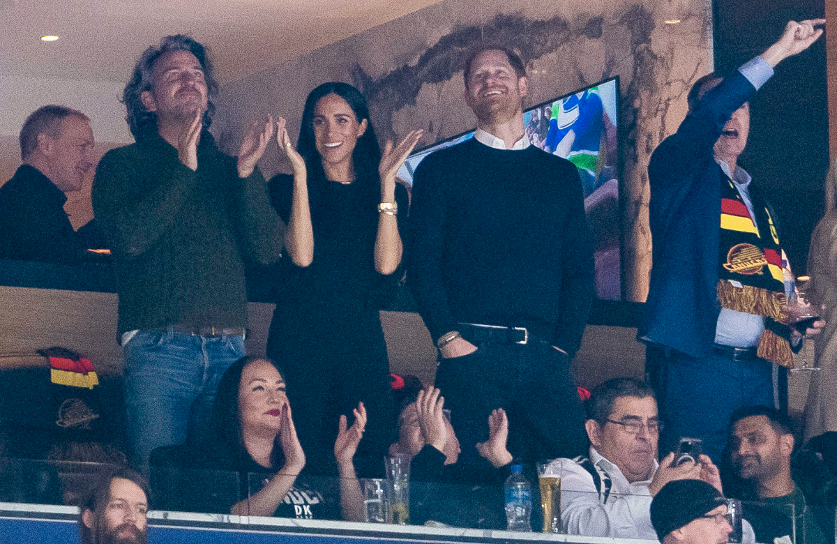 Meghan und Harry bei einem Eishockey-Spiel, November 2023