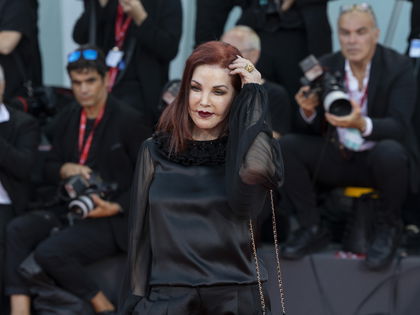 Priscilla Presley: So reich ist die Ex-Frau von Elvis Presley (†)