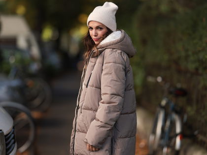 Fashion-Trend 2023: Dieser Wintermantel von C&A schmeichelt jeder Figur