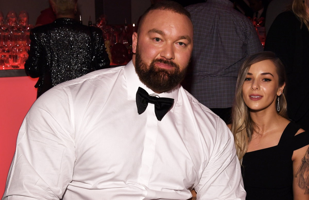 Thor Björnsson und Ehefrau Kelsey Henson auf einem Event