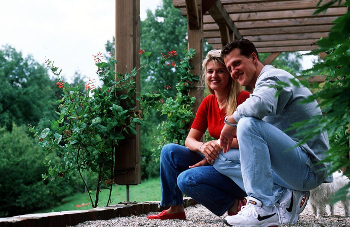 Corinna und Michael Schumacher 1996 in ihren neuen Zuhause