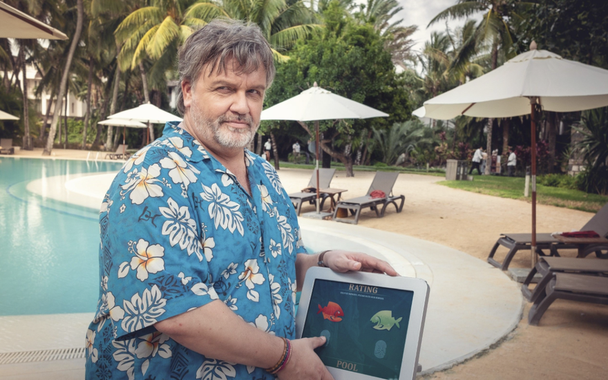 Hape Kerkeling als Edwin Öttel in "Club las Piranjas"