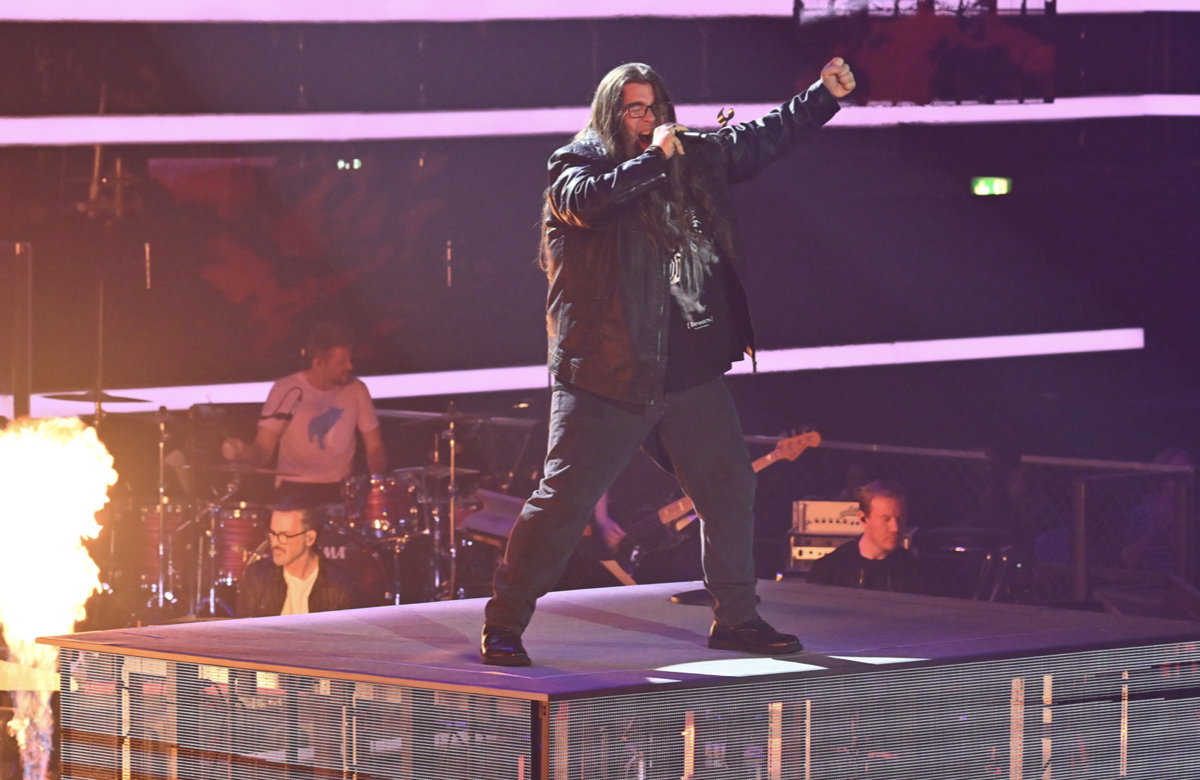 Egon Herrenleben auf der "The Voice of Germany"-Bühne im Halbifnale
