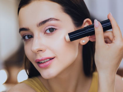Make-up: Dieser Concealer-Stift ist besser als ein Weichzeichner