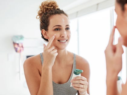 Anti-Aging: Diese Creme gegen Falten ist ein Bestseller bei Rossmann