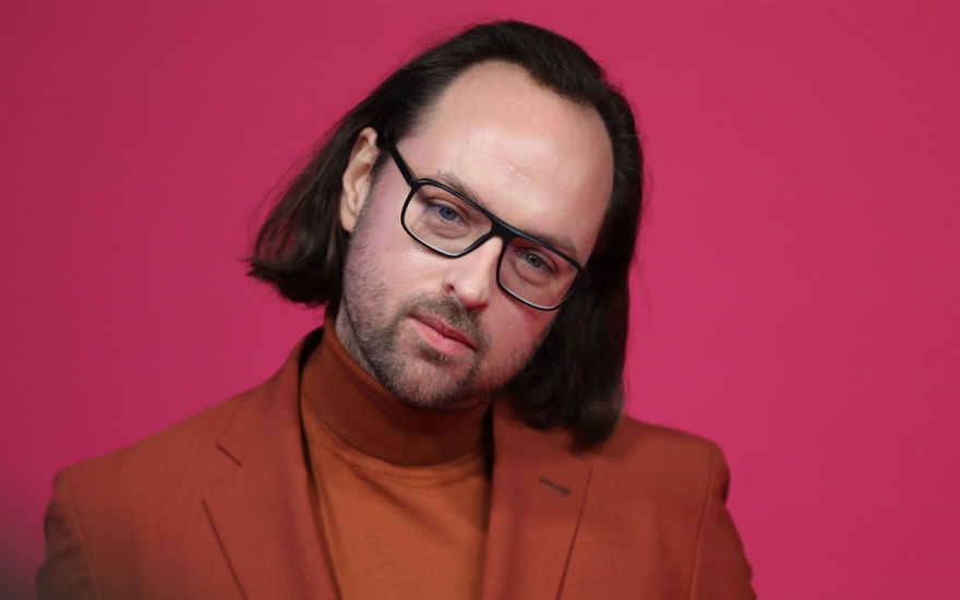 Kim Frank von der Band Echt mit Brille