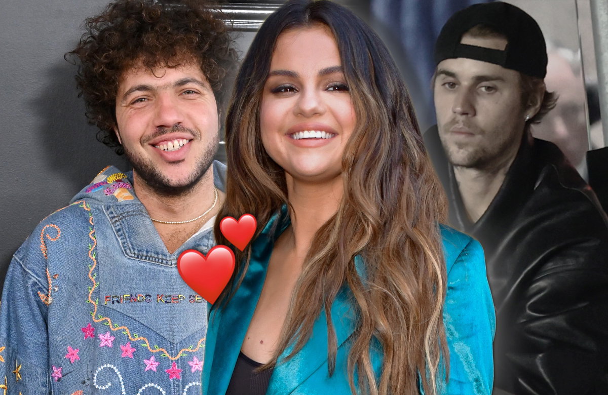 Selena Gomez und Benny Blanco lächeln glücklich, zwischen ihnen schweben Herzen, im Hintergrund ist ein trauriger Justin Bieber