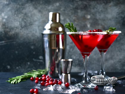 Instagram-Trend 2023: Snow Globe Cocktails sind der schönste Weihnachtsdrink des Jahres