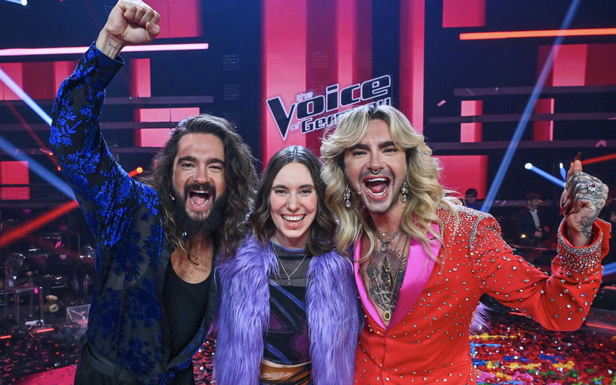 Tom und Bill Kaulitz mit der Siegerin von "The Voice of Germany" Malou.