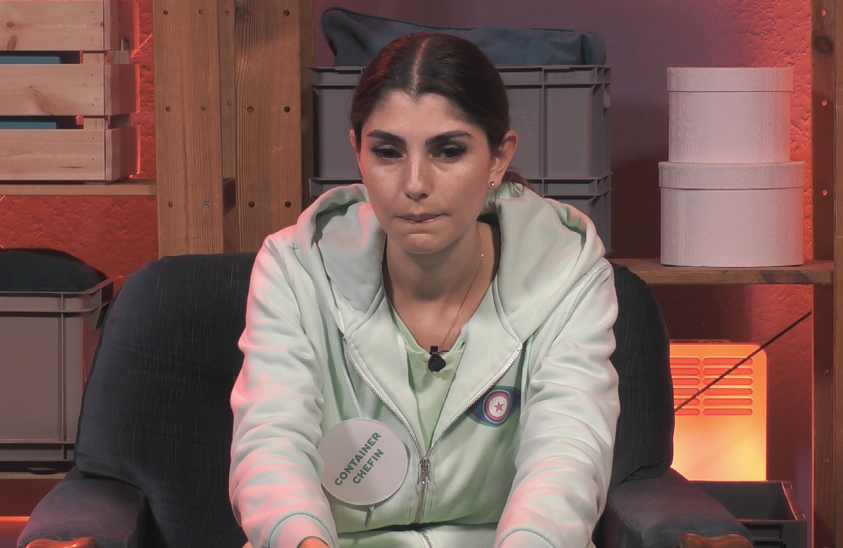 "Promi Big Brother": Yeliz Koc ernst im Sprechzimmer
