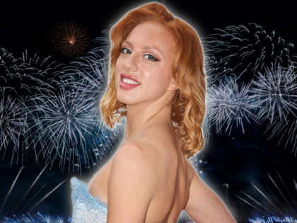 Anna Ermakova: Silvester-Kleid lässt tief blicken