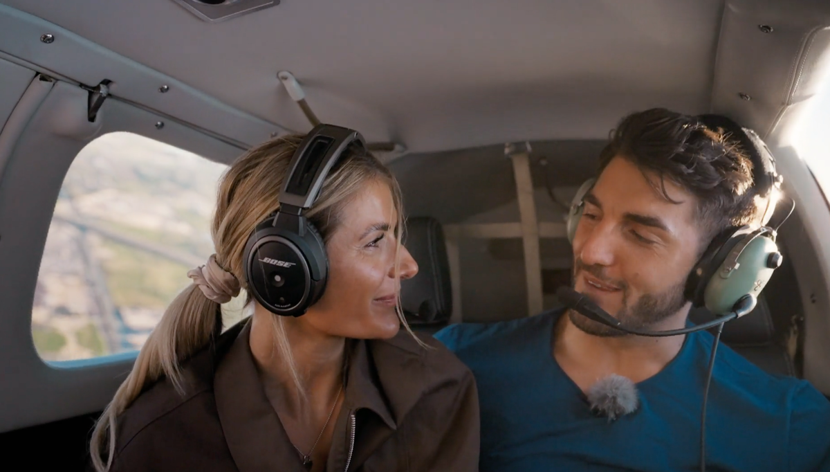 "Bachelors" Folge 2: Dennis Gries hat ein Einzeldate mit Rebecca im Hubschrauber