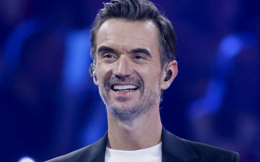 Florian Silbereisen lächelt in die Kamera