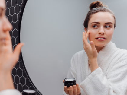 Anti-Aging: Diese Bio-Creme schenkt einen spürbaren Frische-Kick