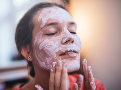Anti-Aging: Diese Maske glättet die Haut mit Cranberry und Molke