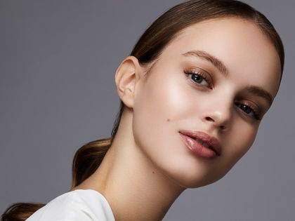 Make-up: Dieser Primer hinterlässt einen porenlosen Effekt