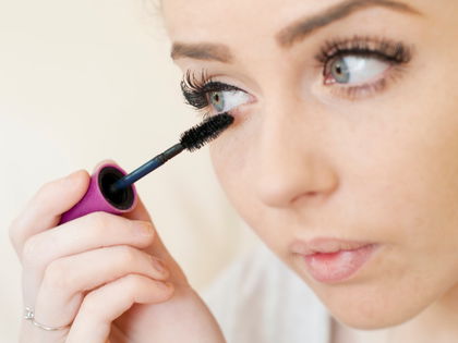 Schluss mit Abbrechen: Diese Trend-Mascara macht deine Wimpern um 82 % stärker!