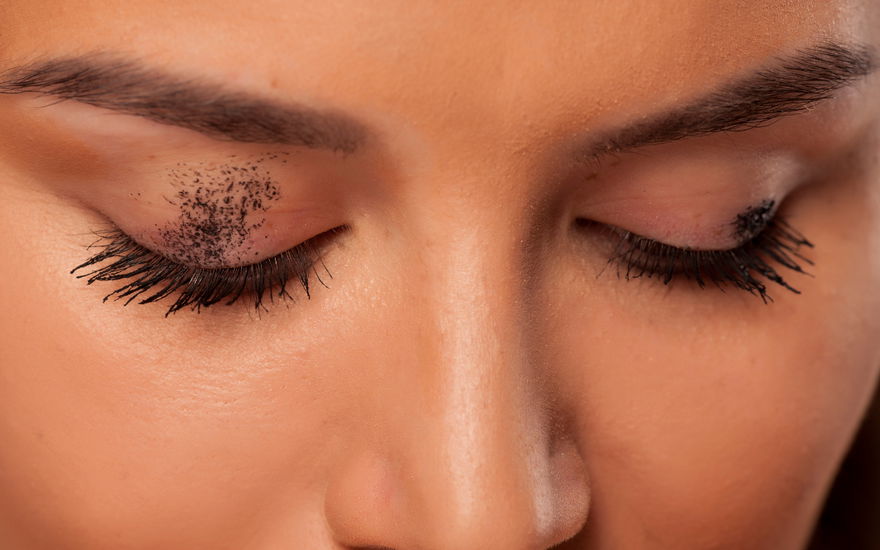 Verschmierte Mascara