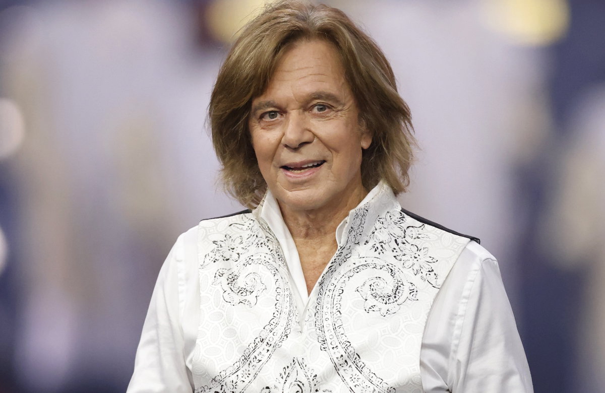 Jürgen Drews lächelt