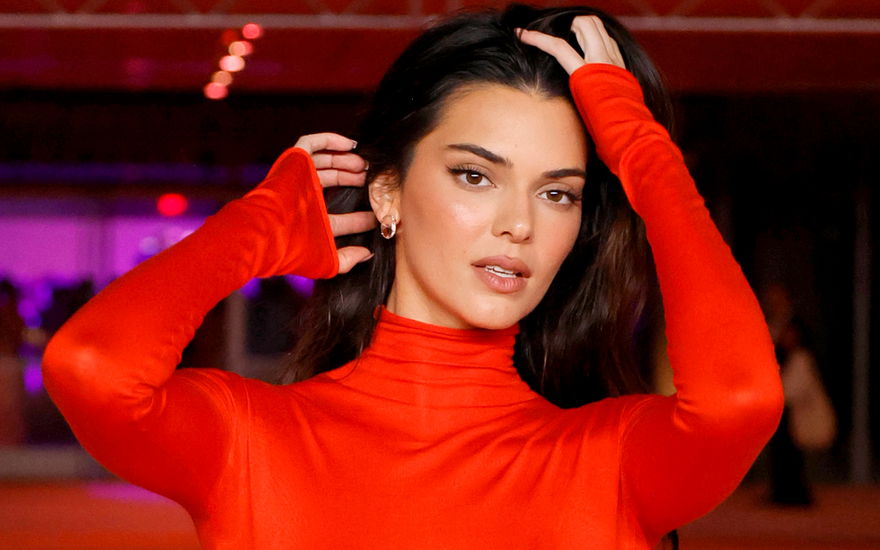 Kendall Jenner Mascara