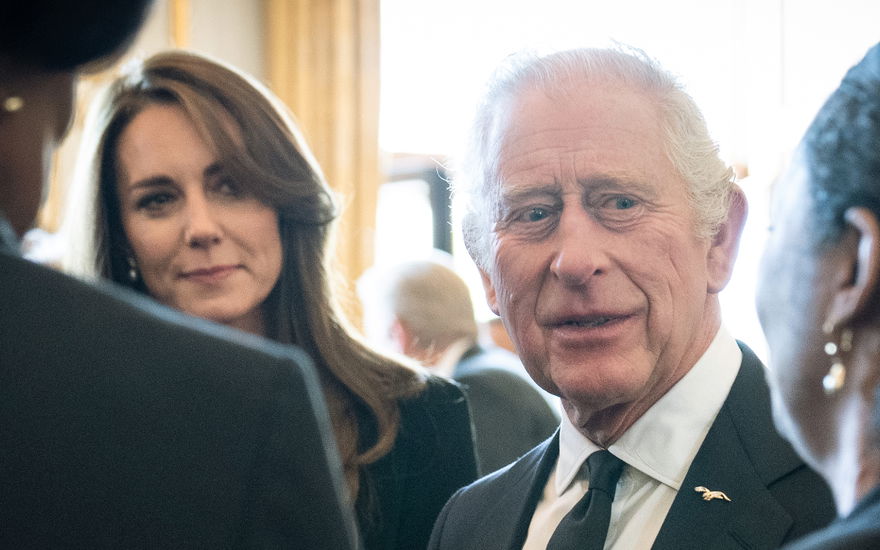Prinzessin Kate und König Charles III., 2023.