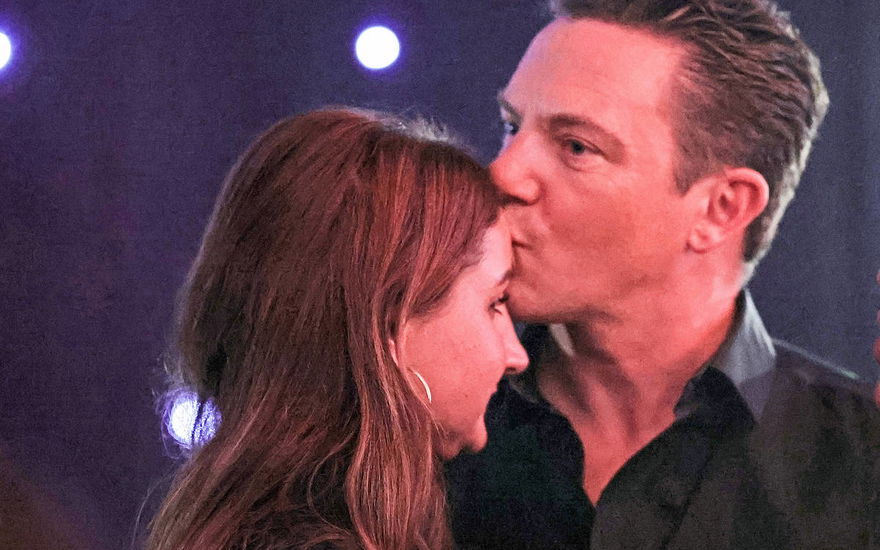 Stefan Mross und Eva Luginger, Kuss auf die Stirn