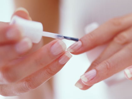Maniküre-Trend: Mit diesem Nagelhärter von M.Asam brechen deine Nägel nicht so schnell ab