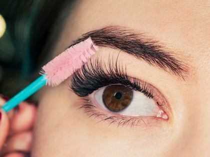 Beauty-Trend 2024: Dieses Wimpernserum liefert Ergebnisse in 15 Tage