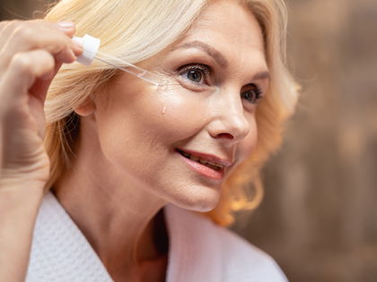 Anti-Aging: Dieses Kaffeeöl-Serum strafft reife Haut sichtbar