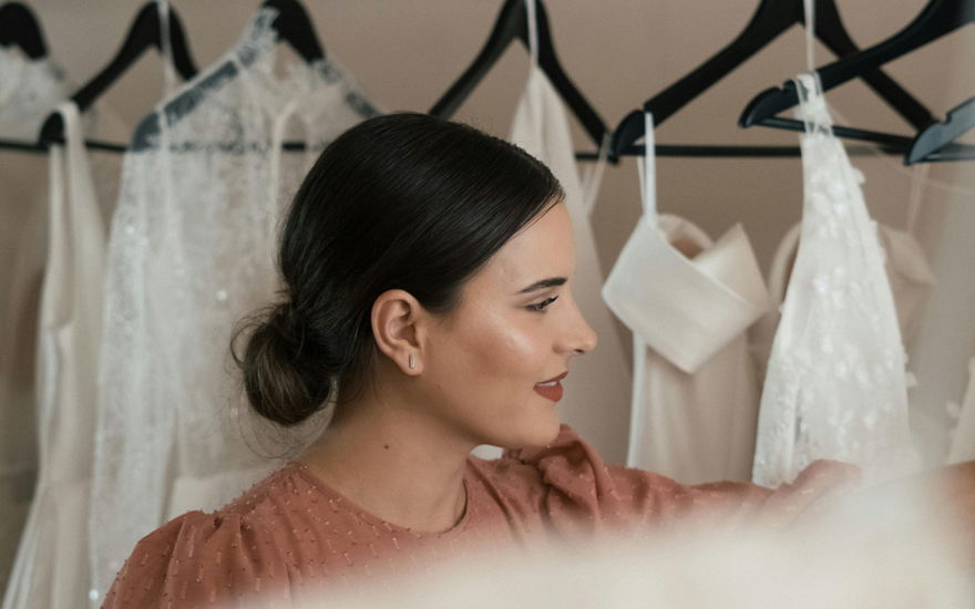 Günstiger geht's nicht: Dieses Hochzeitskleid für 20 Euro schmeichelt jeder Braut